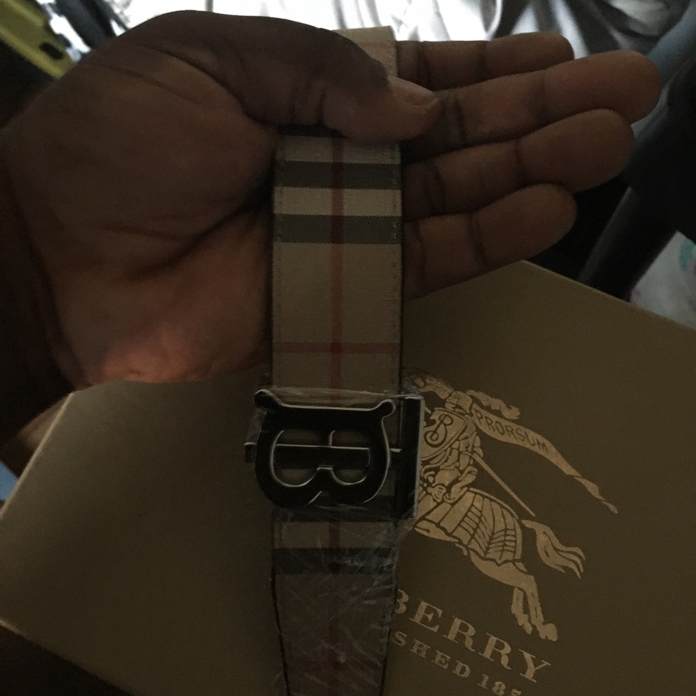 Burberry Monogram Belt Size 36 - Picture 13 of 15